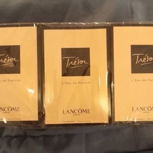 Pack of 12 Tresor Perfume Samples